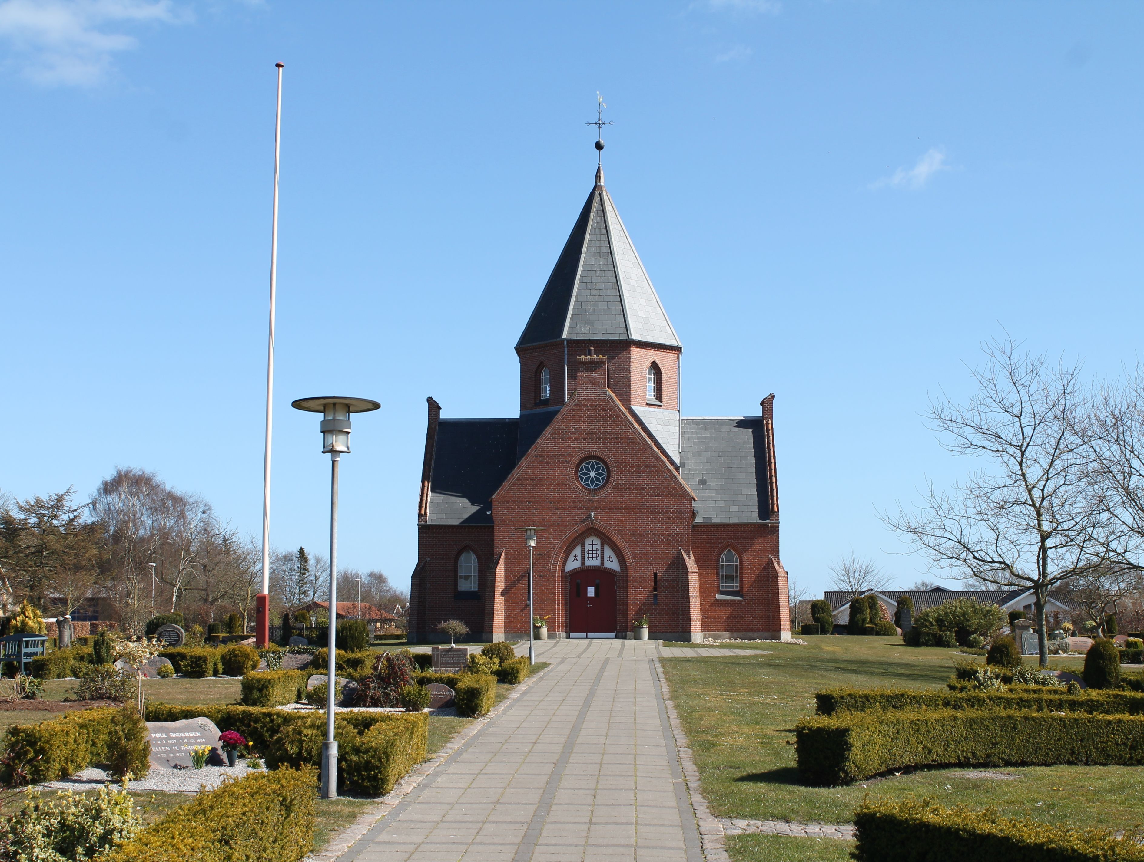 Øster Hurup kirkegård